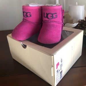 PINK Ugg Jesse boots, new In box